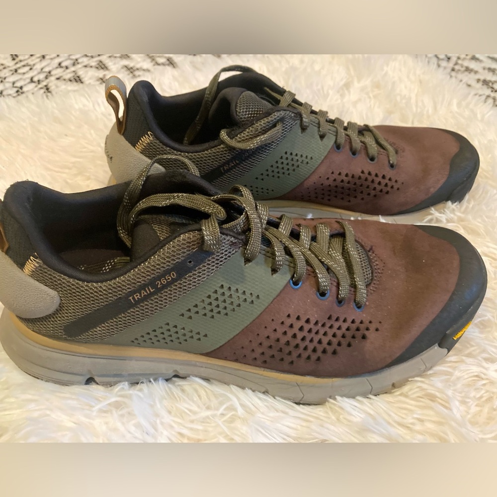 Danner Trail 2650 Leather Men’s shoes with Vibram Soles Sz 9